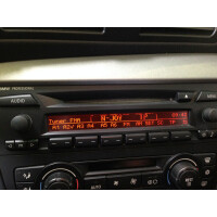 BMW 1er E81/E87 Pixelfehler Radio Navi-Reparatur